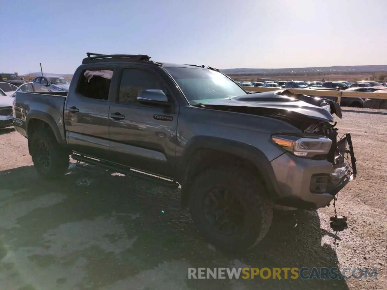 4 fotografías del automóvil dañado 5TFCZ5AN8MX268415 TOYOTA TACOMA 2021