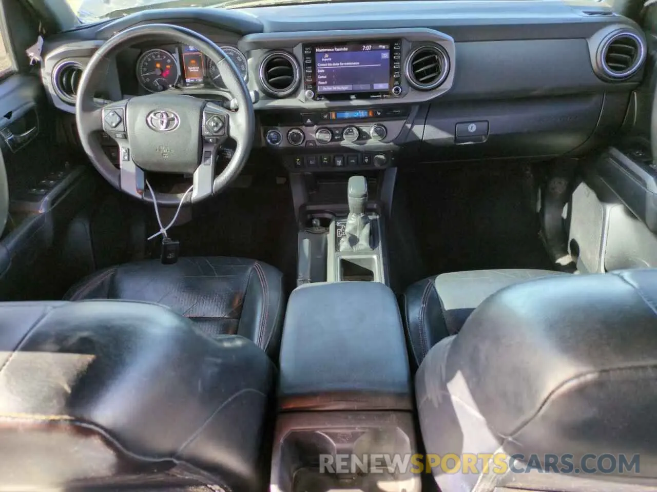 8 fotografías del automóvil dañado 5TFCZ5AN8MX268415 TOYOTA TACOMA 2021