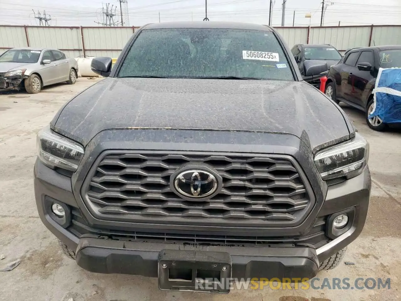 5 fotografías del automóvil dañado 5TFCZ5AN9MX245984 TOYOTA TACOMA 2021