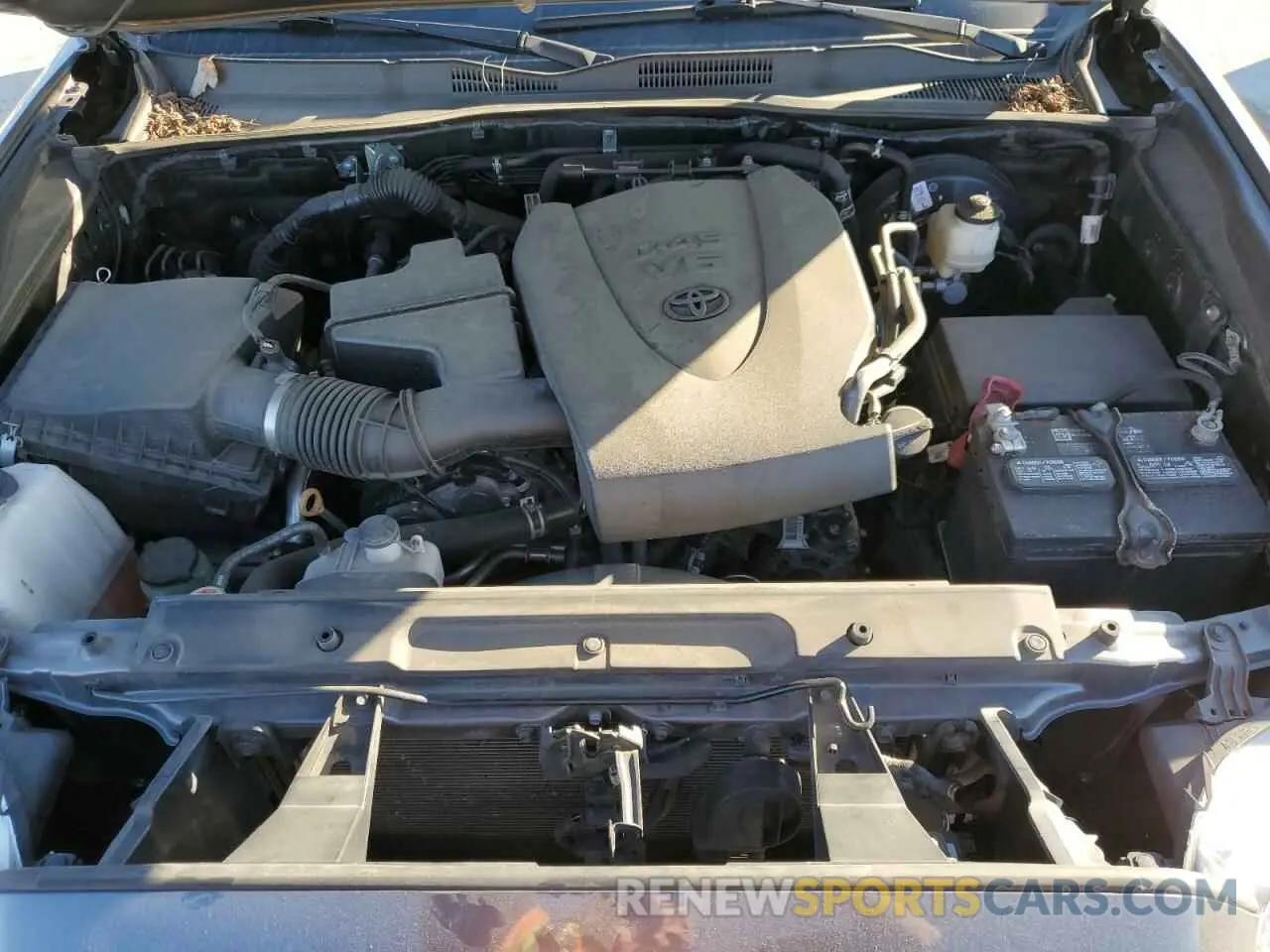 11 fotografías del automóvil dañado 5TFCZ5AN9MX254555 TOYOTA TACOMA 2021