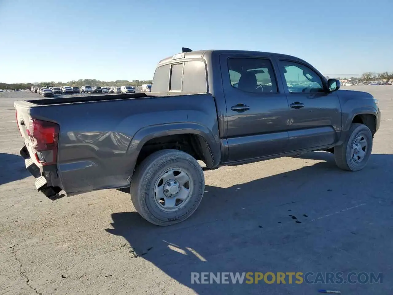 3 fotografías del automóvil dañado 5TFCZ5AN9MX254555 TOYOTA TACOMA 2021