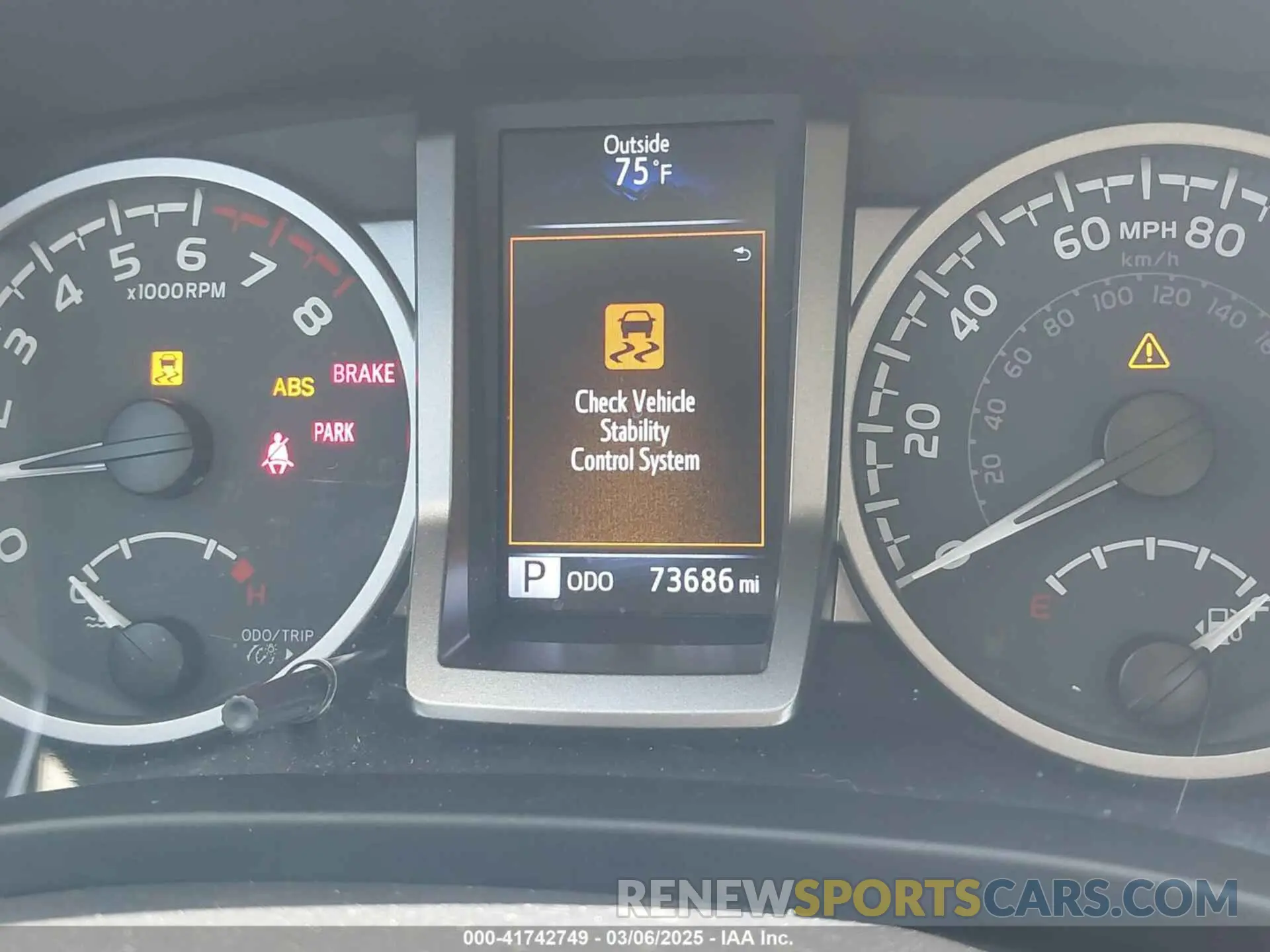 14 fotografías del automóvil dañado 5TFCZ5ANXMX270361 TOYOTA TACOMA 2021