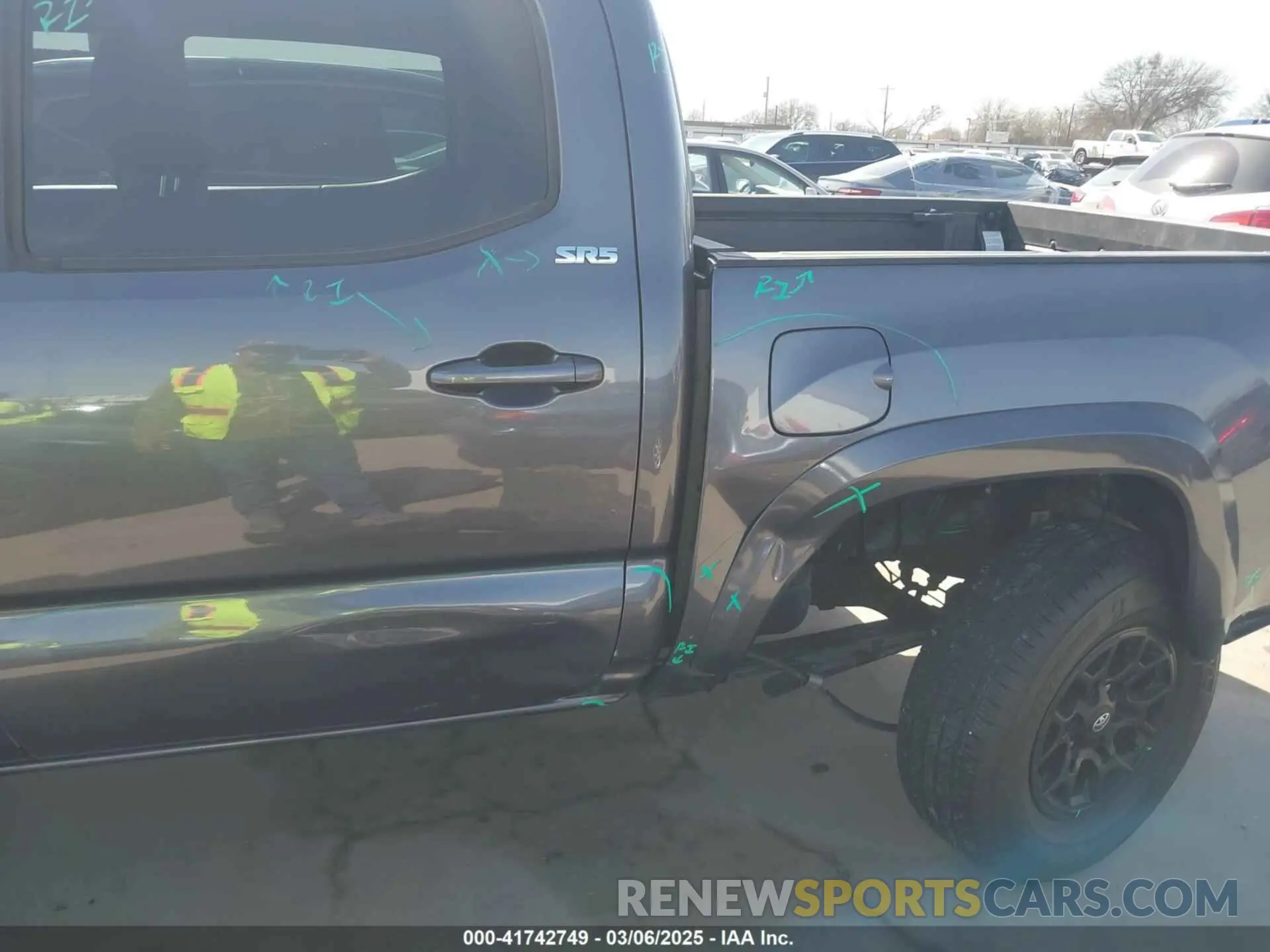 6 fotografías del automóvil dañado 5TFCZ5ANXMX270361 TOYOTA TACOMA 2021