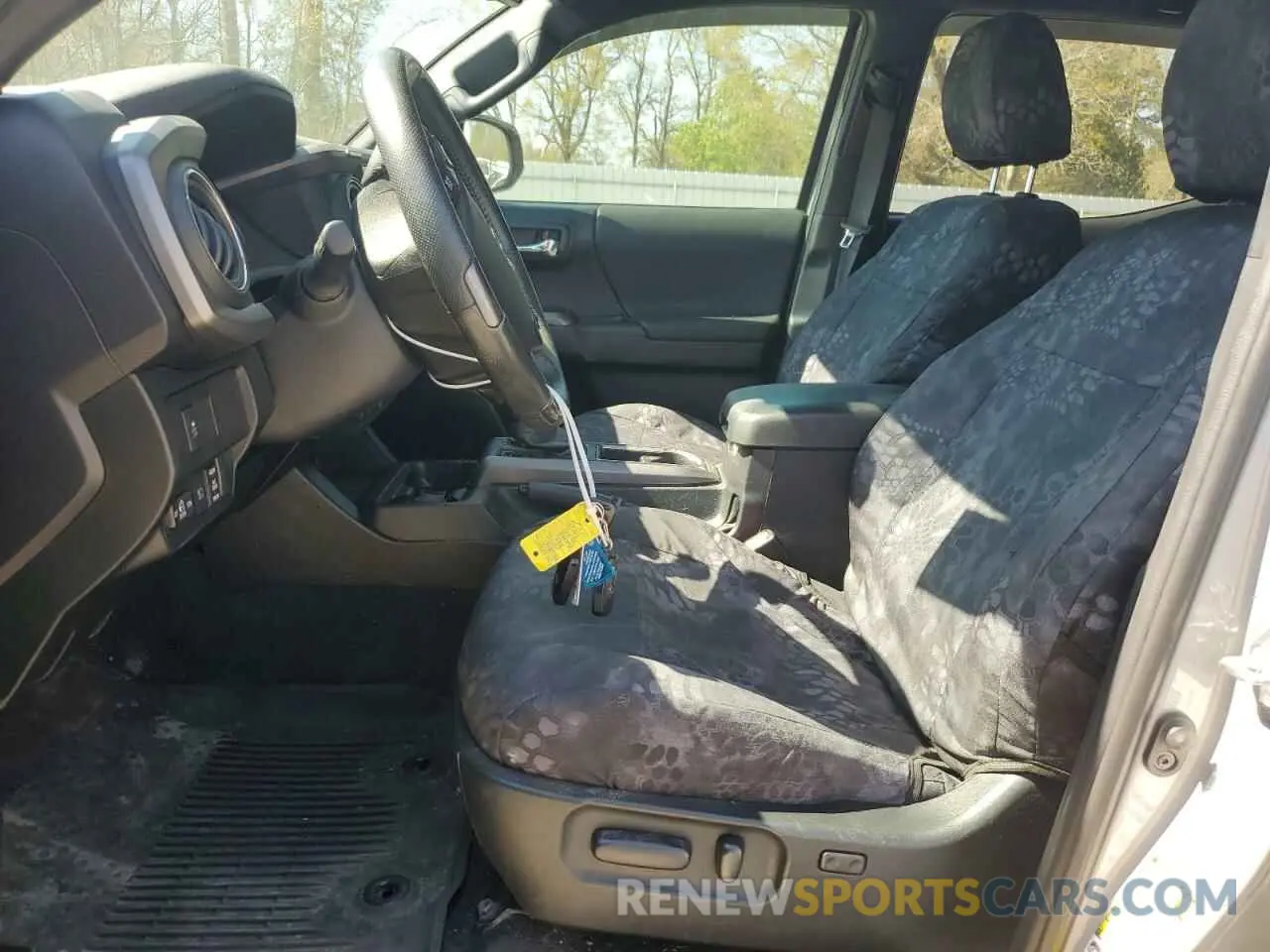 7 fotografías del automóvil dañado 5TFCZ5ANXMX271784 TOYOTA TACOMA 2021