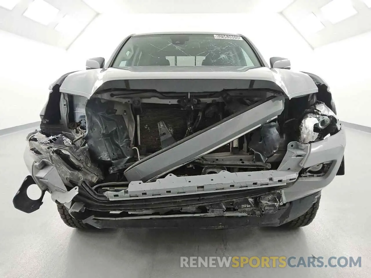 5 fotografías del automóvil dañado 5TFCZ5ANXMX275818 TOYOTA TACOMA 2021