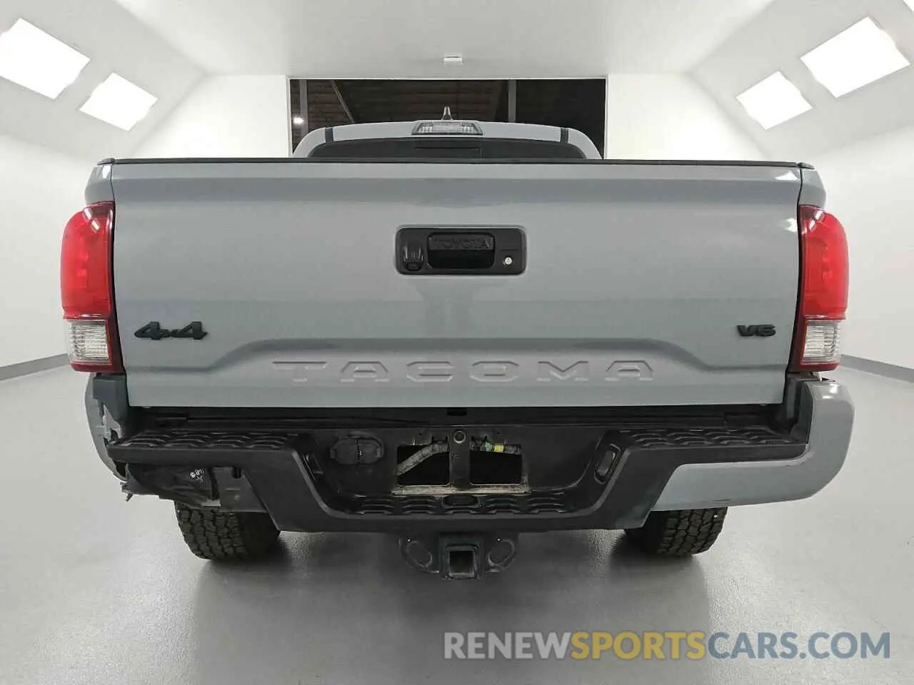 6 fotografías del automóvil dañado 5TFCZ5ANXMX275818 TOYOTA TACOMA 2021