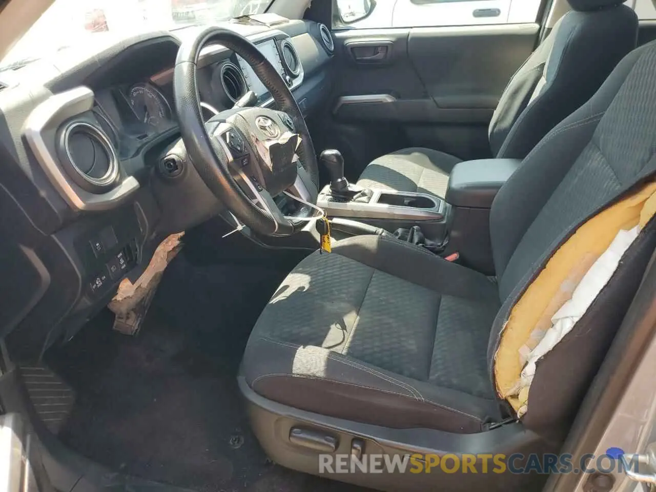7 fotografías del automóvil dañado 5TFCZ5ANXMX275818 TOYOTA TACOMA 2021