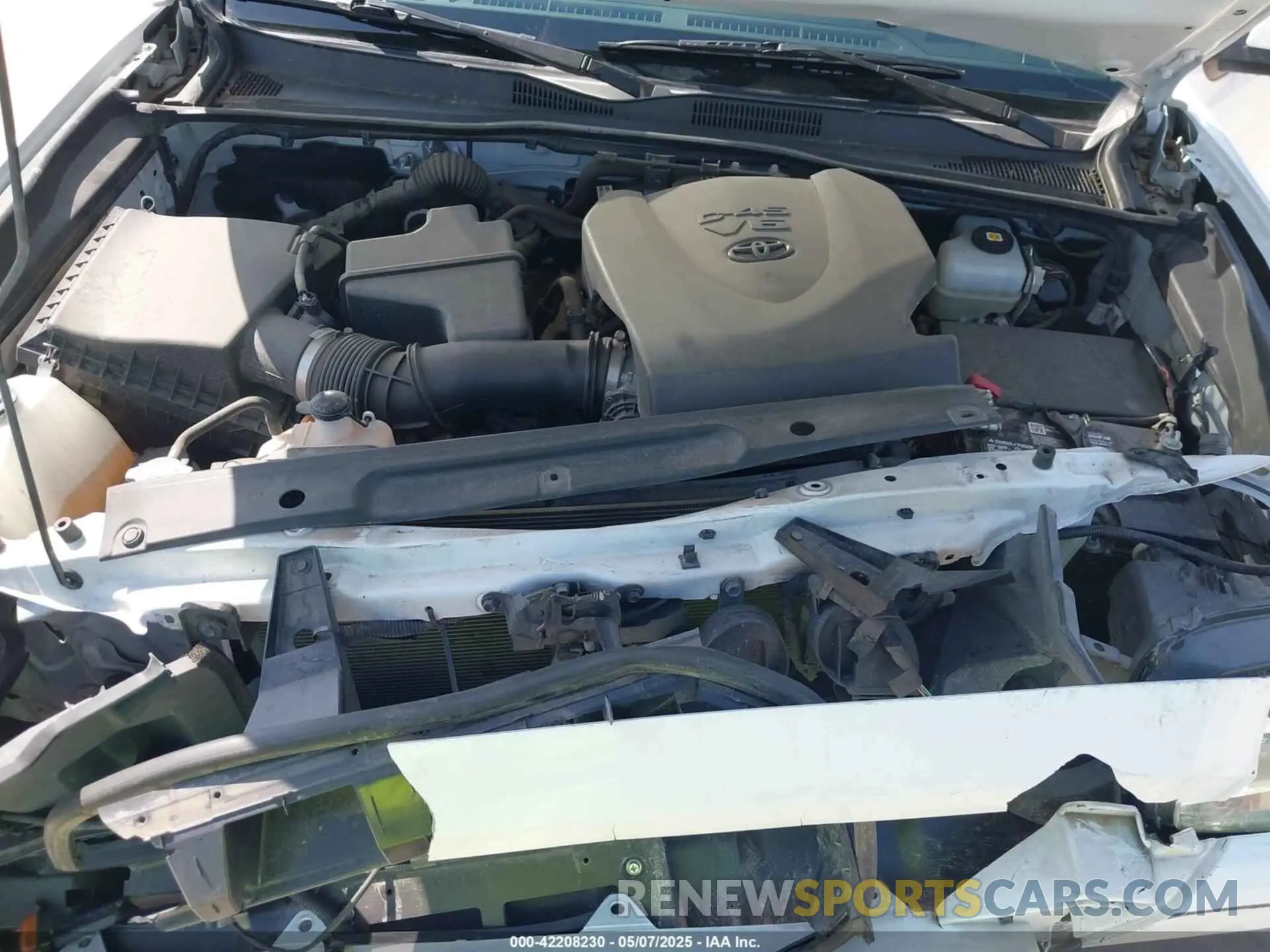 10 fotografías del automóvil dañado 5TFDZ5BN3MX061420 TOYOTA TACOMA 2021