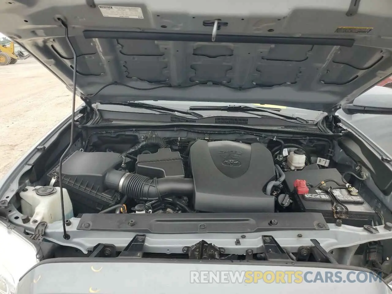 11 fotografías del automóvil dañado 5TFDZ5BN5MX063914 TOYOTA TACOMA 2021