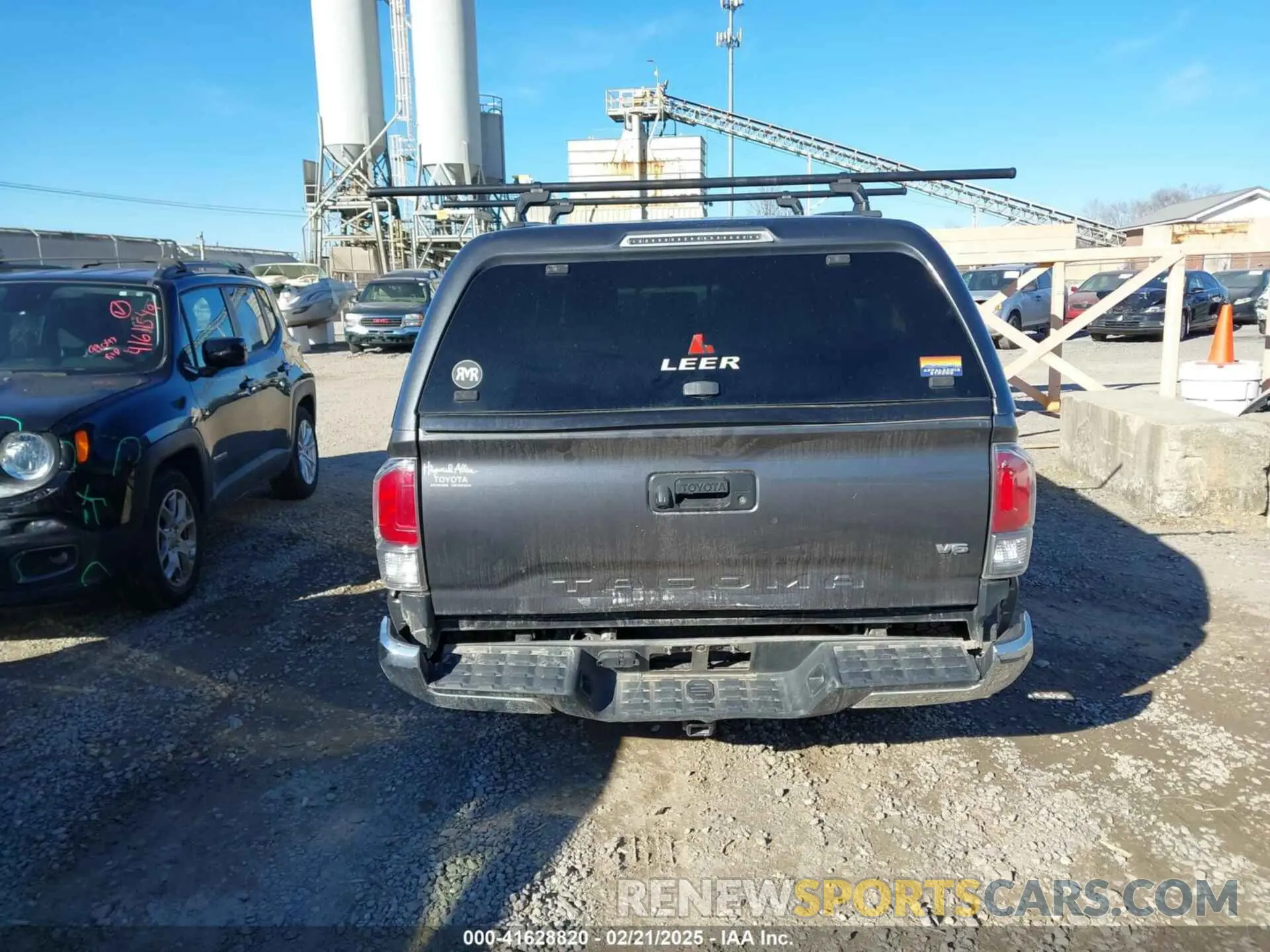 16 fotografías del automóvil dañado 5TFDZ5BN8MX058531 TOYOTA TACOMA 2021