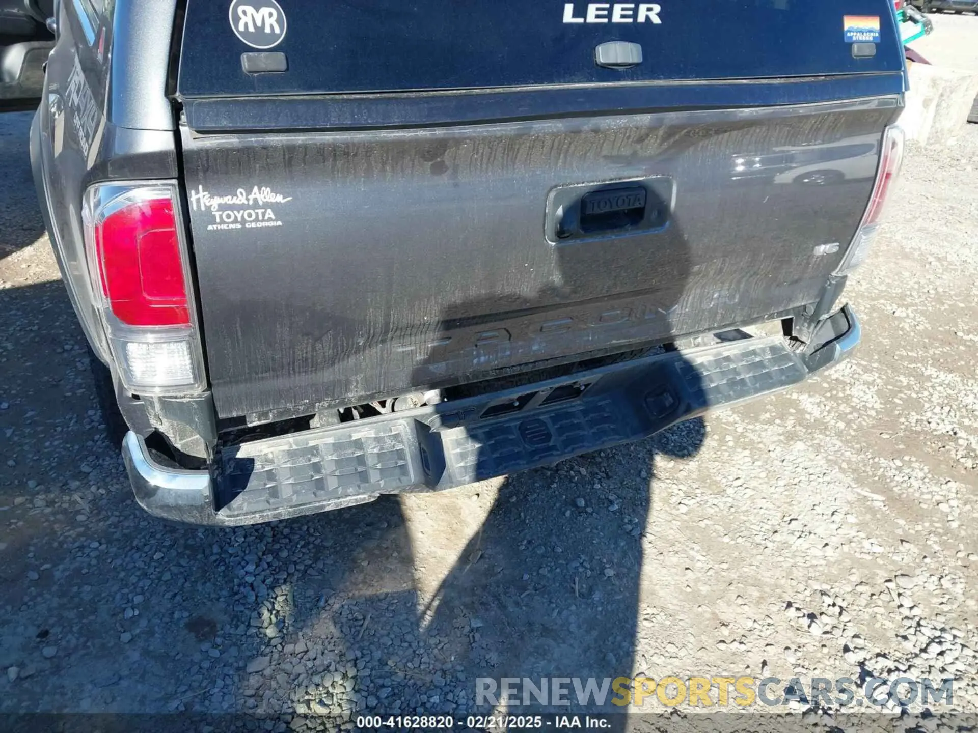 6 fotografías del automóvil dañado 5TFDZ5BN8MX058531 TOYOTA TACOMA 2021