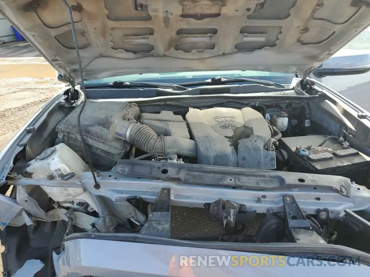 11 fotografías del automóvil dañado 5TFDZ5BN8MX063275 TOYOTA TACOMA 2021