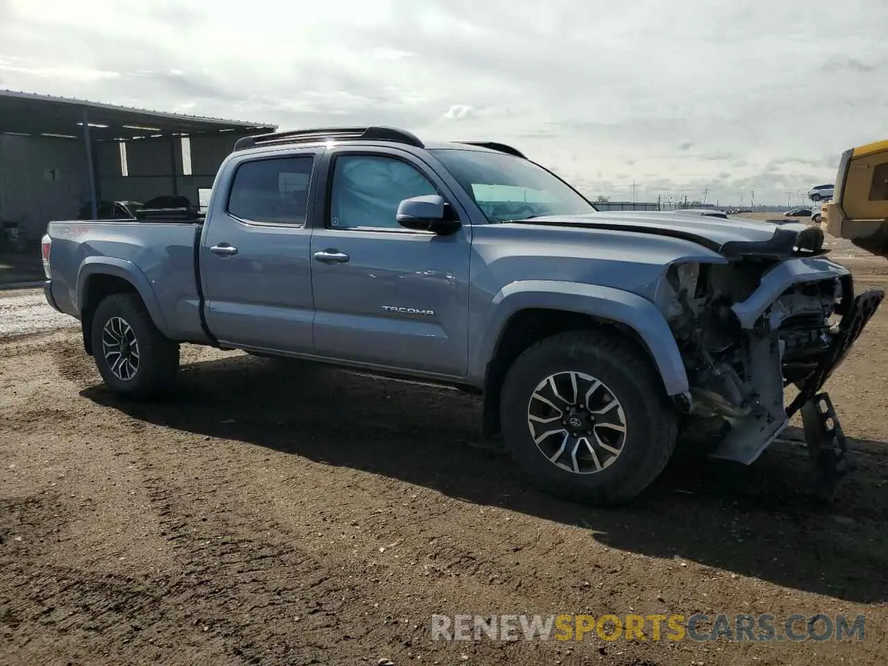 4 fotografías del automóvil dañado 5TFDZ5BN8MX063275 TOYOTA TACOMA 2021