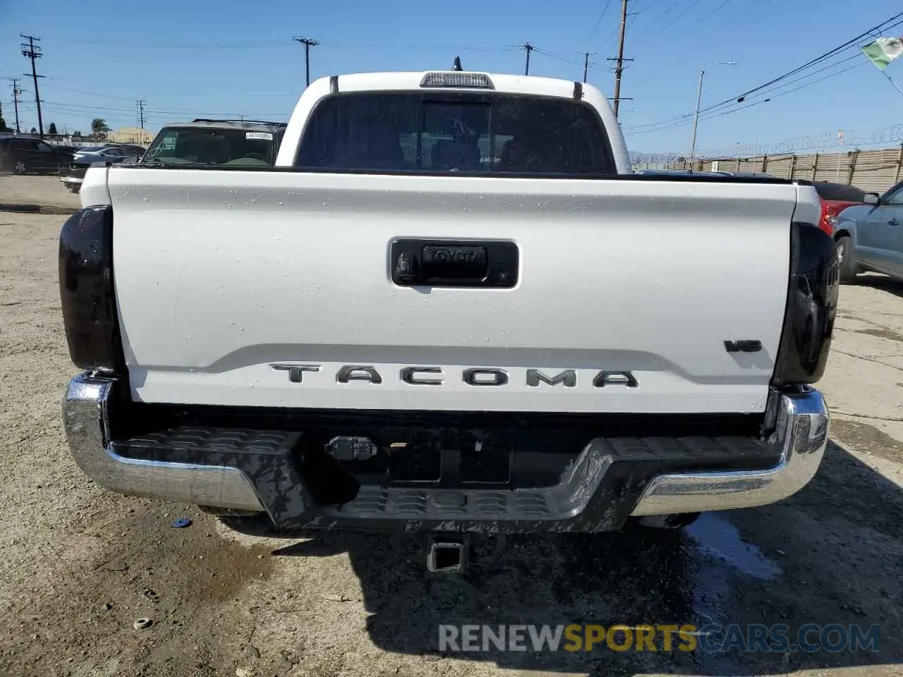 6 fotografías del automóvil dañado 3TMAZ5CN0NM165517 TOYOTA TACOMA 2022