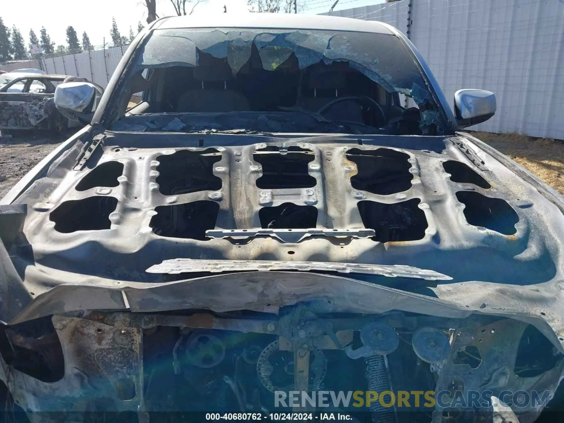 12 fotografías del automóvil dañado 3TMAZ5CN0NM173116 TOYOTA TACOMA 2022