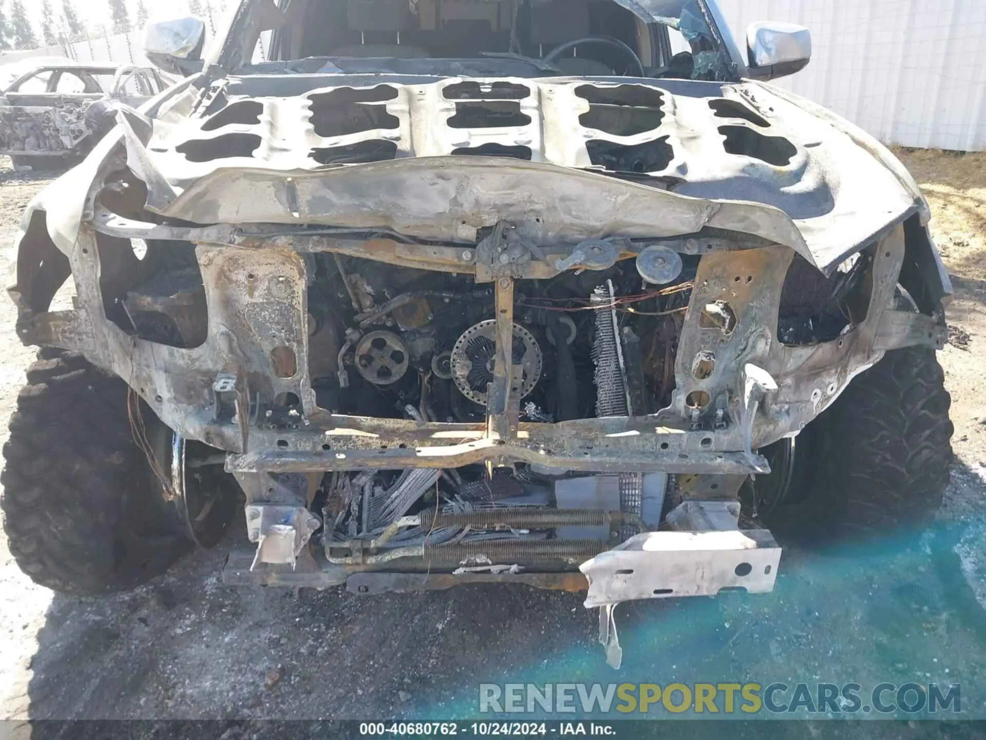 13 fotografías del automóvil dañado 3TMAZ5CN0NM173116 TOYOTA TACOMA 2022