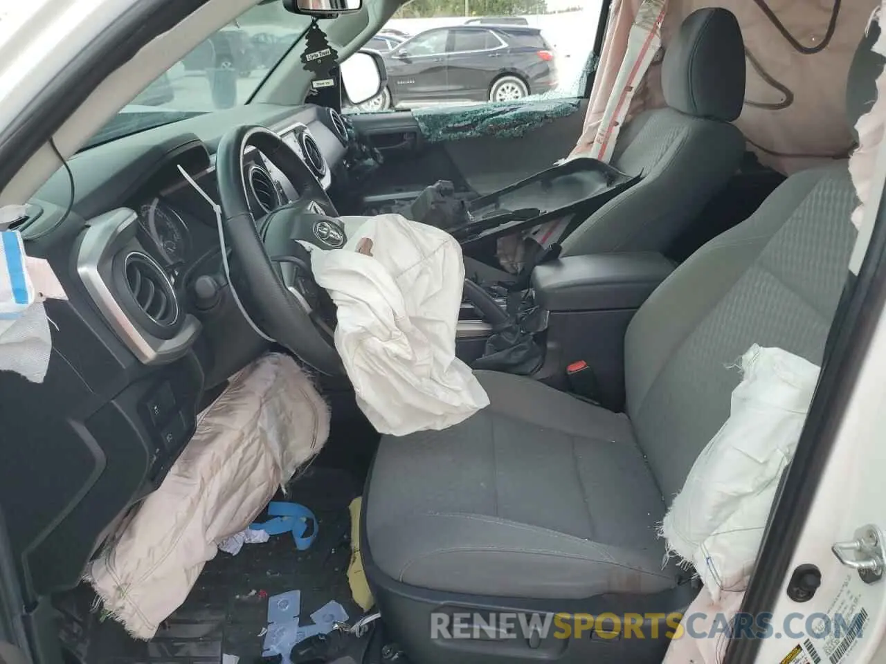 7 fotografías del automóvil dañado 3TMAZ5CN0NM179840 TOYOTA TACOMA 2022
