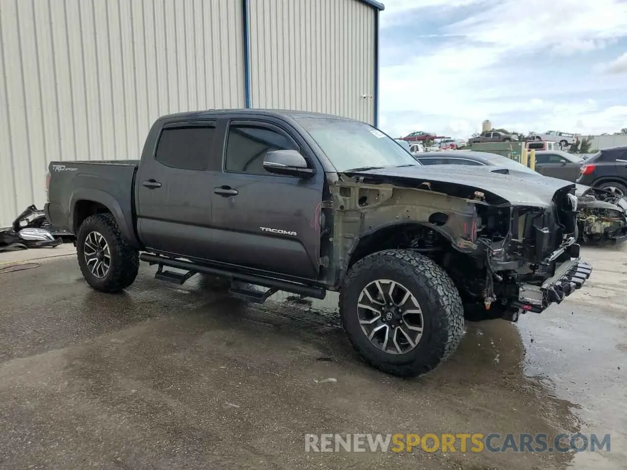 4 fotografías del automóvil dañado 3TMAZ5CN1NM189714 TOYOTA TACOMA 2022