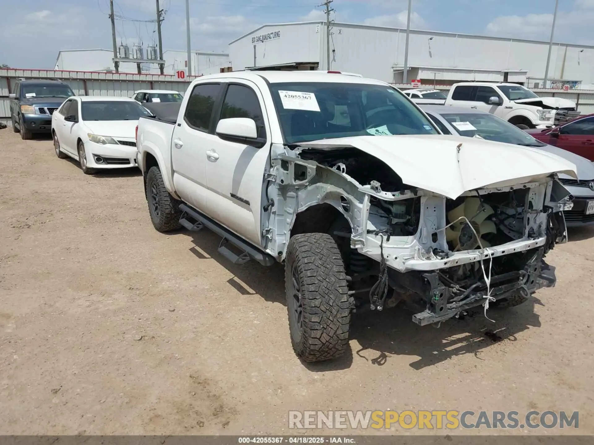 1 fotografías del automóvil dañado 3TMAZ5CN1NM194878 TOYOTA TACOMA 2022