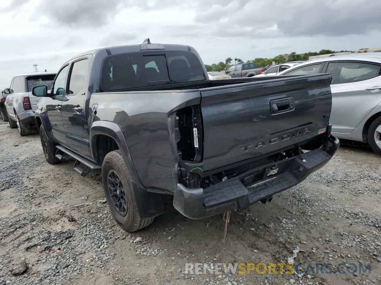 3 fotografías del automóvil dañado 3TMAZ5CN2NM187311 TOYOTA TACOMA 2022