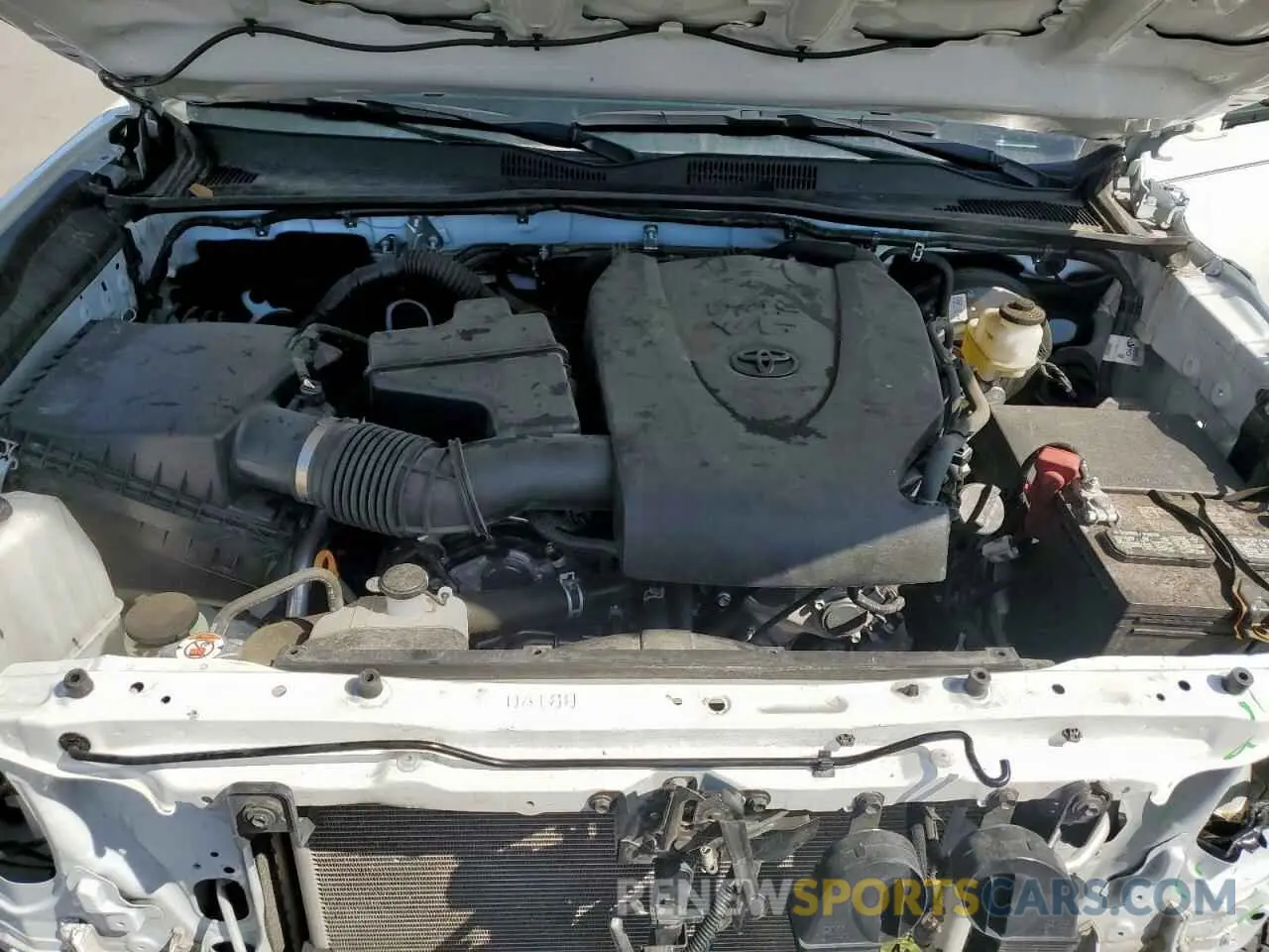 12 fotografías del automóvil dañado 3TMAZ5CN2NM195795 TOYOTA TACOMA 2022