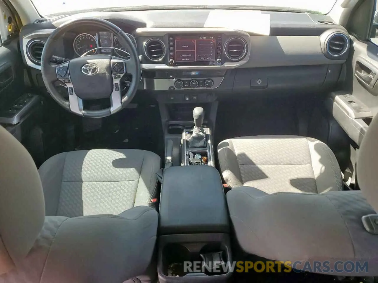 8 fotografías del automóvil dañado 3TMAZ5CN2NM195795 TOYOTA TACOMA 2022