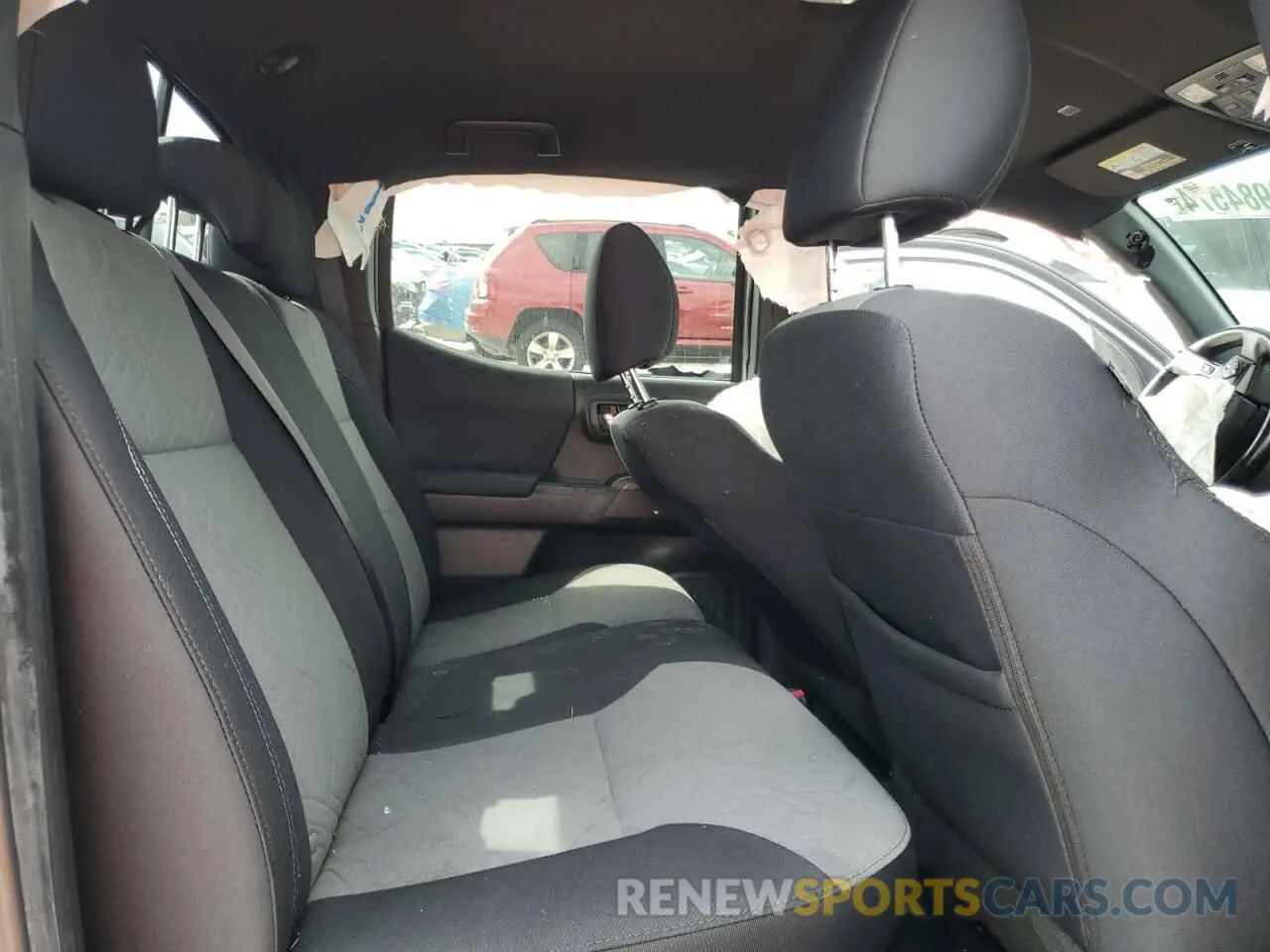 10 fotografías del automóvil dañado 3TMAZ5CN3NM184935 TOYOTA TACOMA 2022