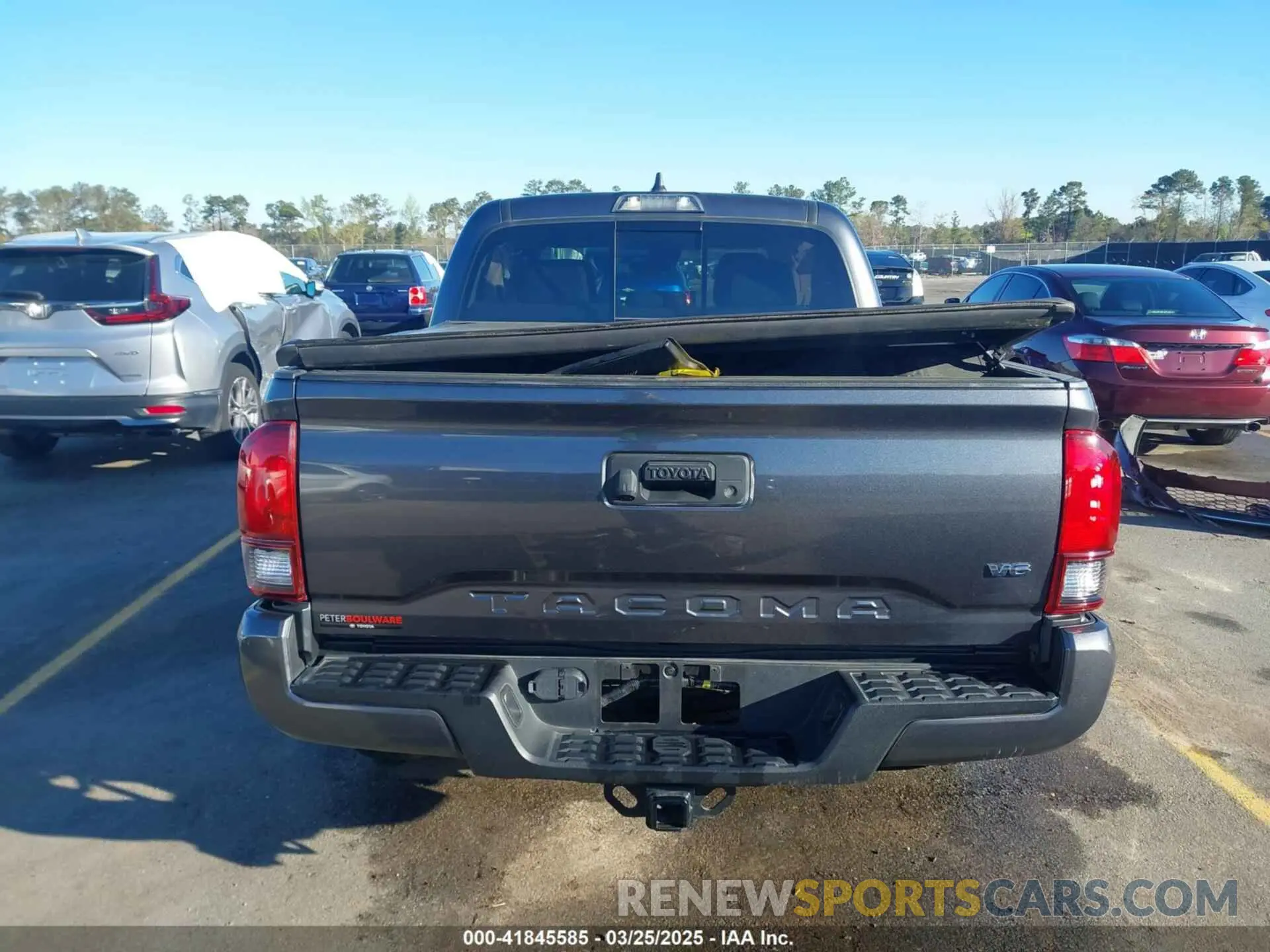 17 fotografías del automóvil dañado 3TMAZ5CN4NM163091 TOYOTA TACOMA 2022