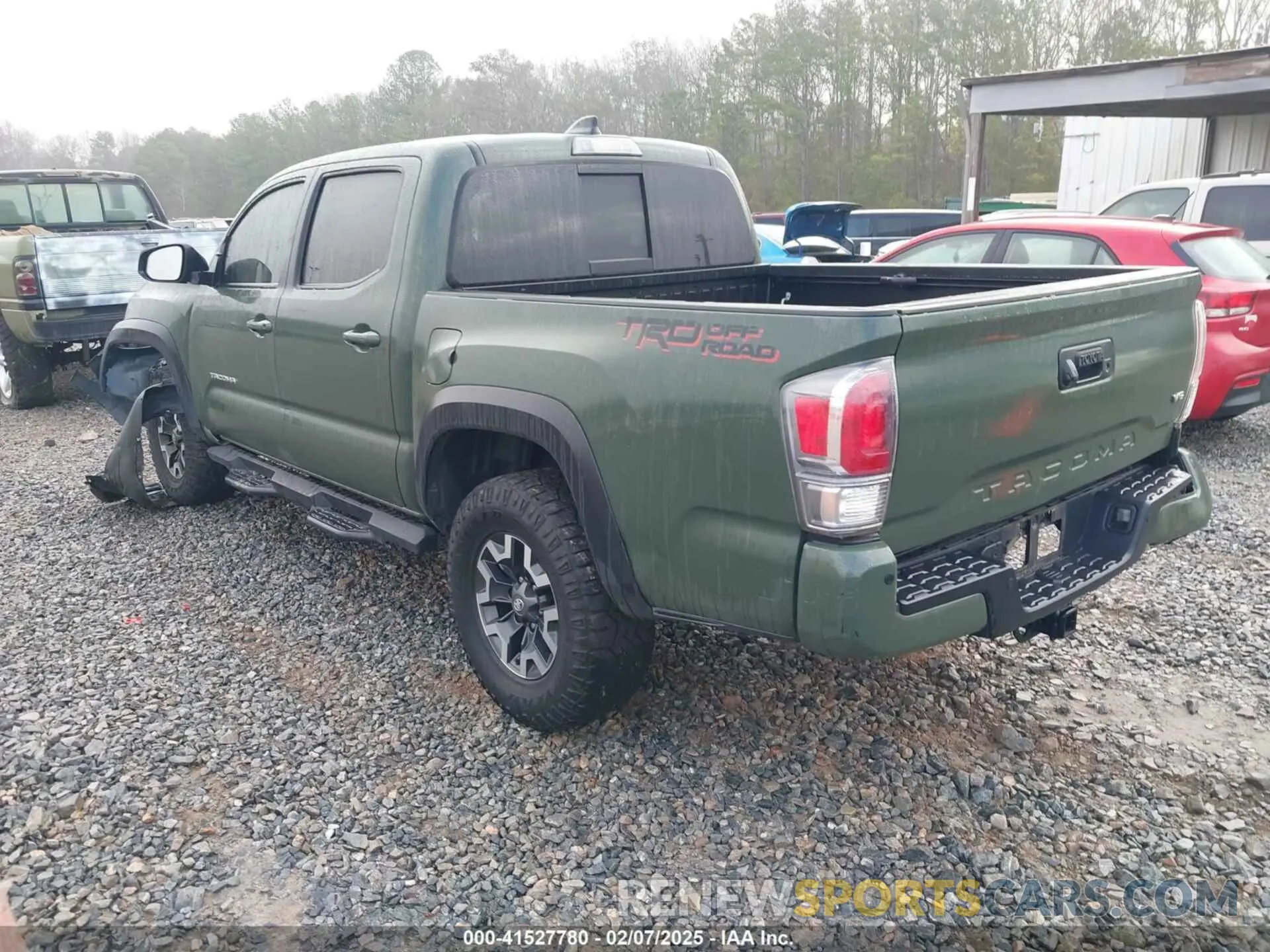 3 fotografías del automóvil dañado 3TMAZ5CN5NM167375 TOYOTA TACOMA 2022