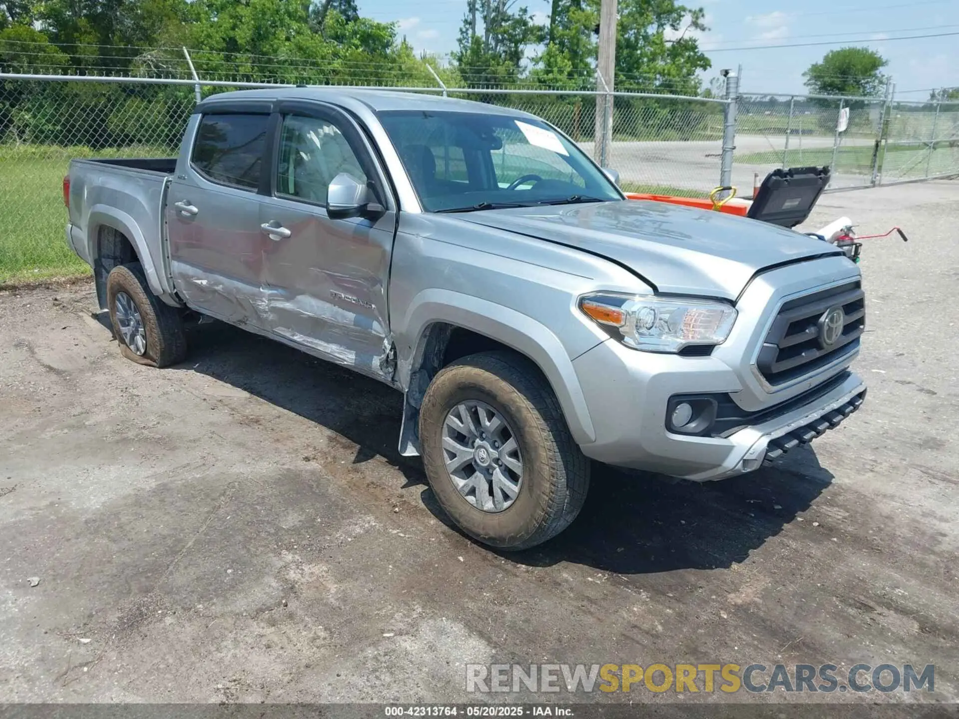 1 fotografías del automóvil dañado 3TMAZ5CN5NM181423 TOYOTA TACOMA 2022