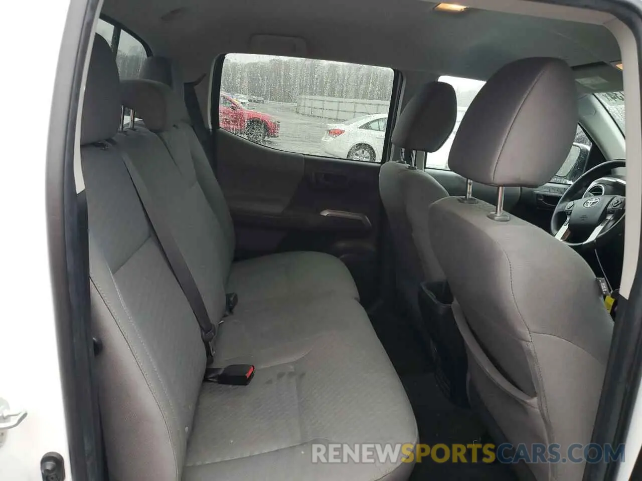 10 fotografías del automóvil dañado 3TMAZ5CN5NM181955 TOYOTA TACOMA 2022