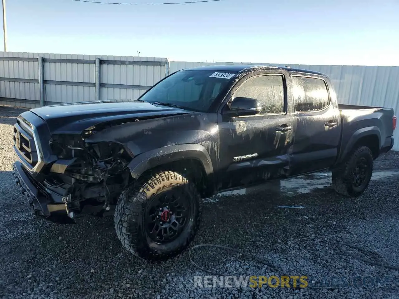 1 fotografías del automóvil dañado 3TMAZ5CN6NM180992 TOYOTA TACOMA 2022