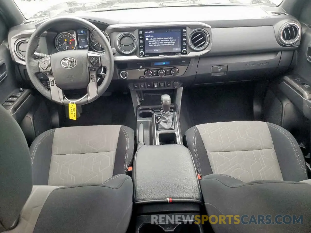 8 fotografías del automóvil dañado 3TMAZ5CN6NM183939 TOYOTA TACOMA 2022