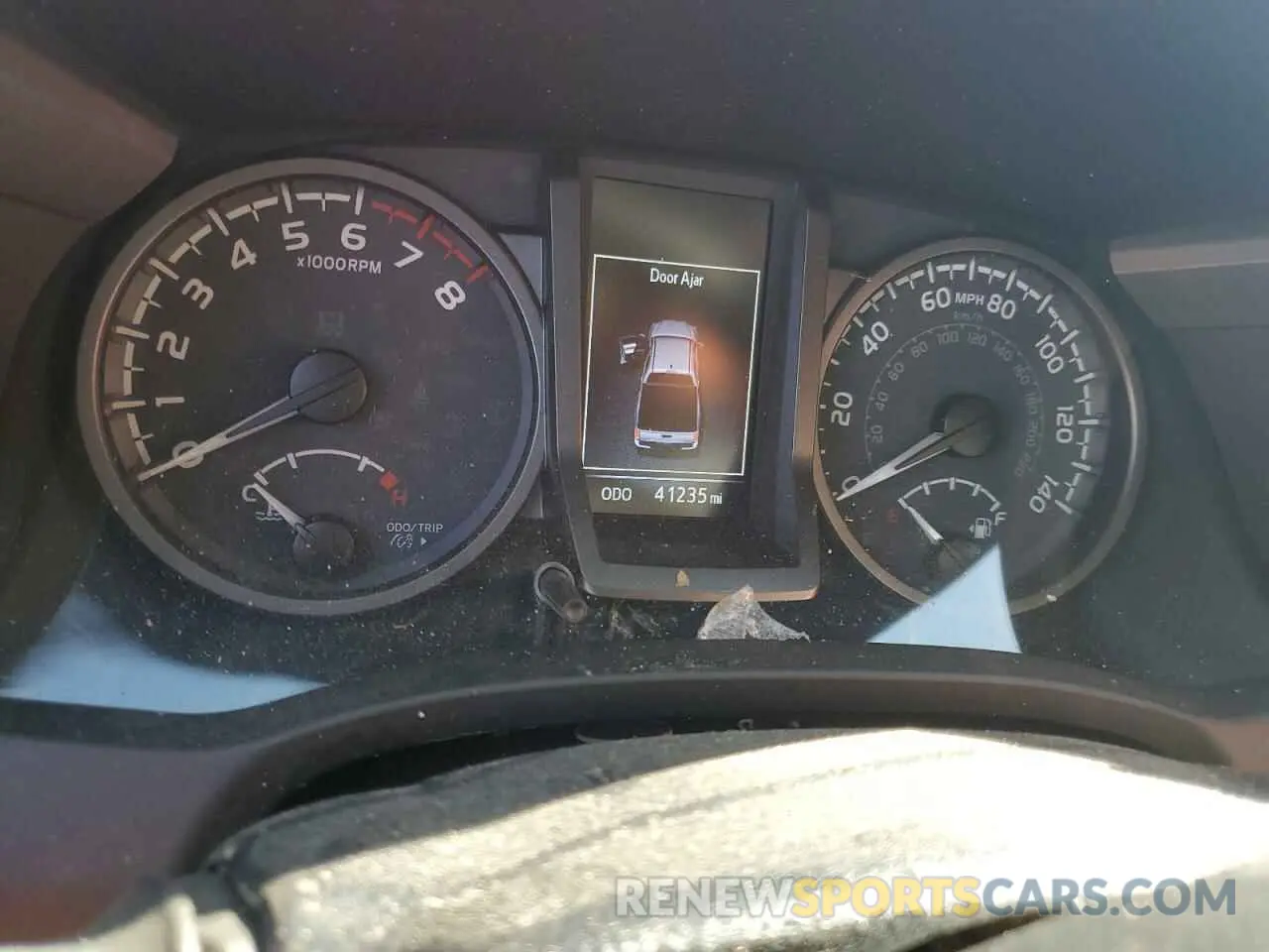 9 fotografías del automóvil dañado 3TMAZ5CN6NM190731 TOYOTA TACOMA 2022