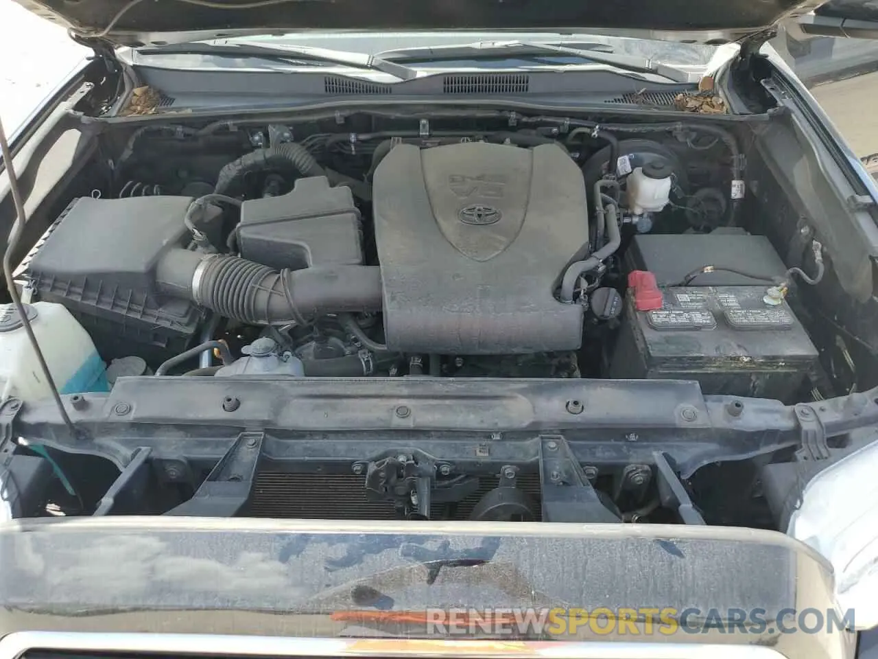 11 fotografías del automóvil dañado 3TMAZ5CN7NM175221 TOYOTA TACOMA 2022