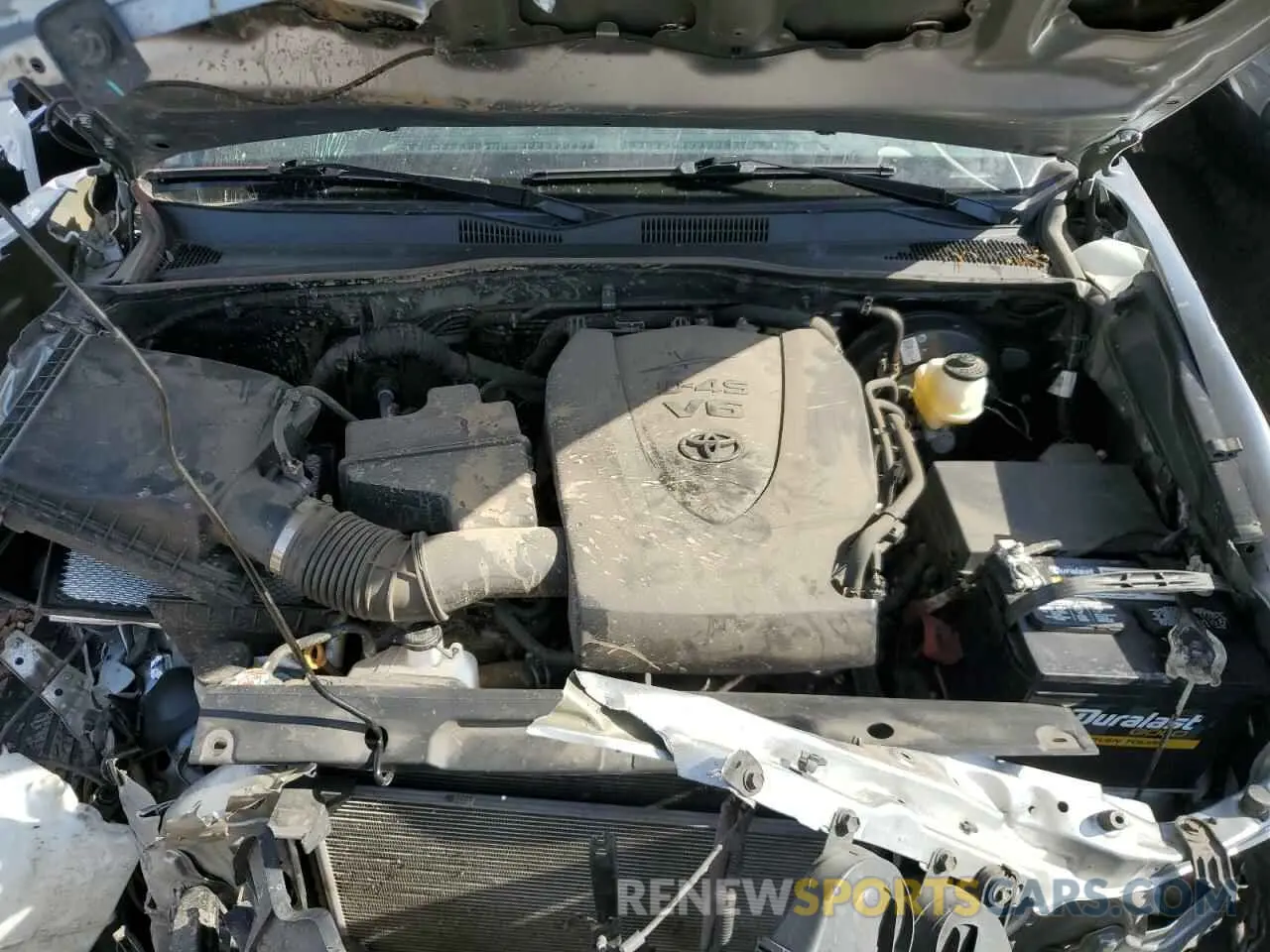 11 fotografías del automóvil dañado 3TMAZ5CN7NM196067 TOYOTA TACOMA 2022