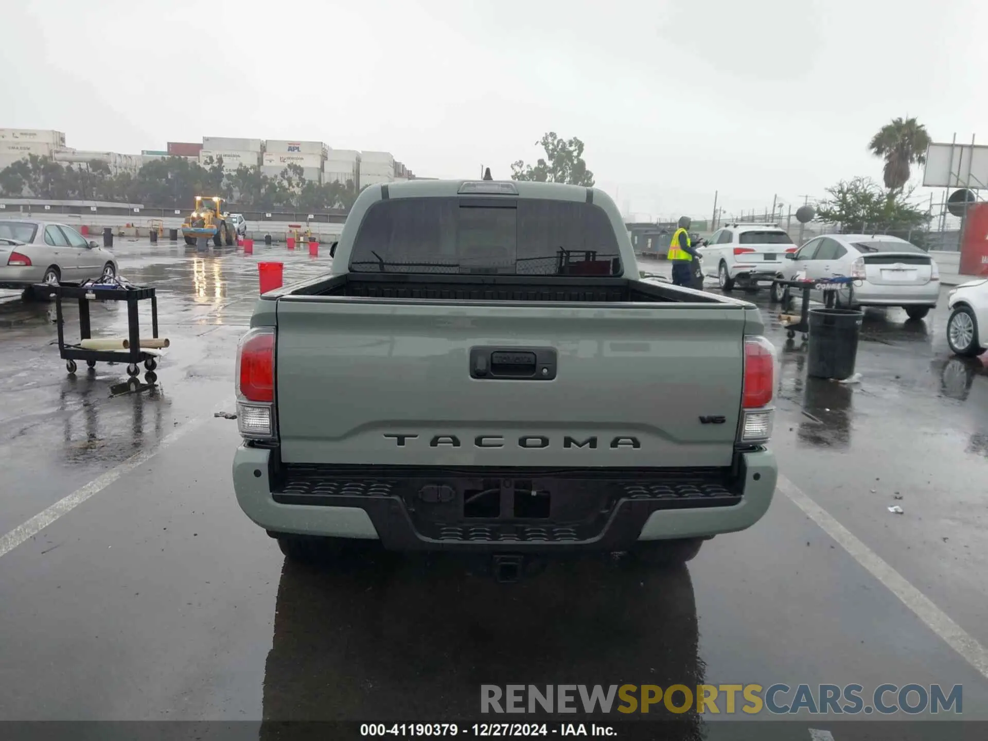 17 fotografías del automóvil dañado 3TMAZ5CN8NM174322 TOYOTA TACOMA 2022