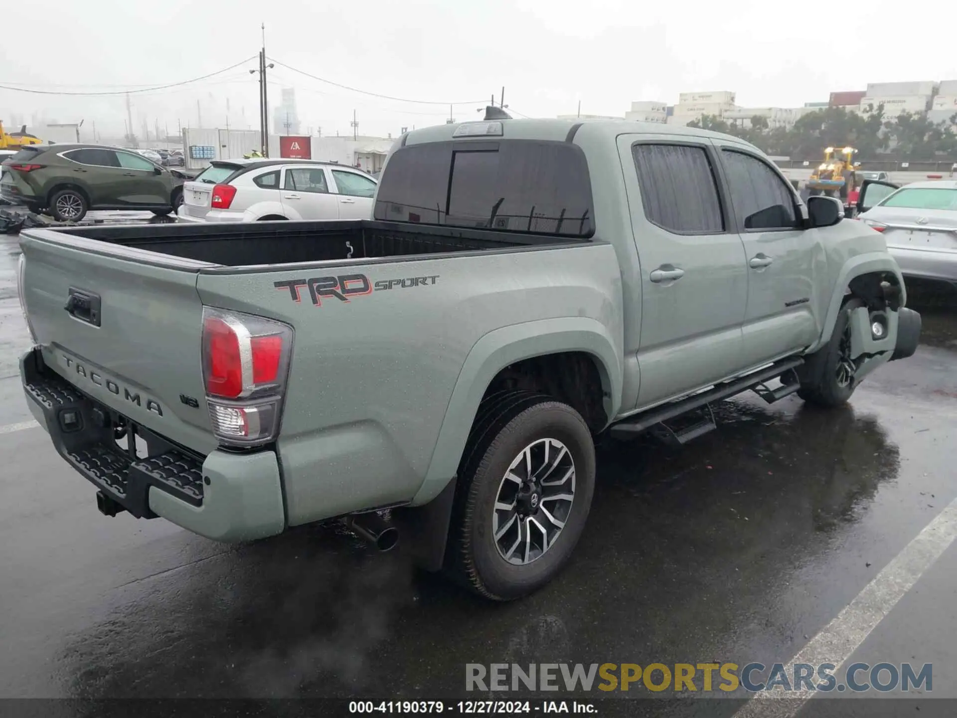 4 fotografías del automóvil dañado 3TMAZ5CN8NM174322 TOYOTA TACOMA 2022