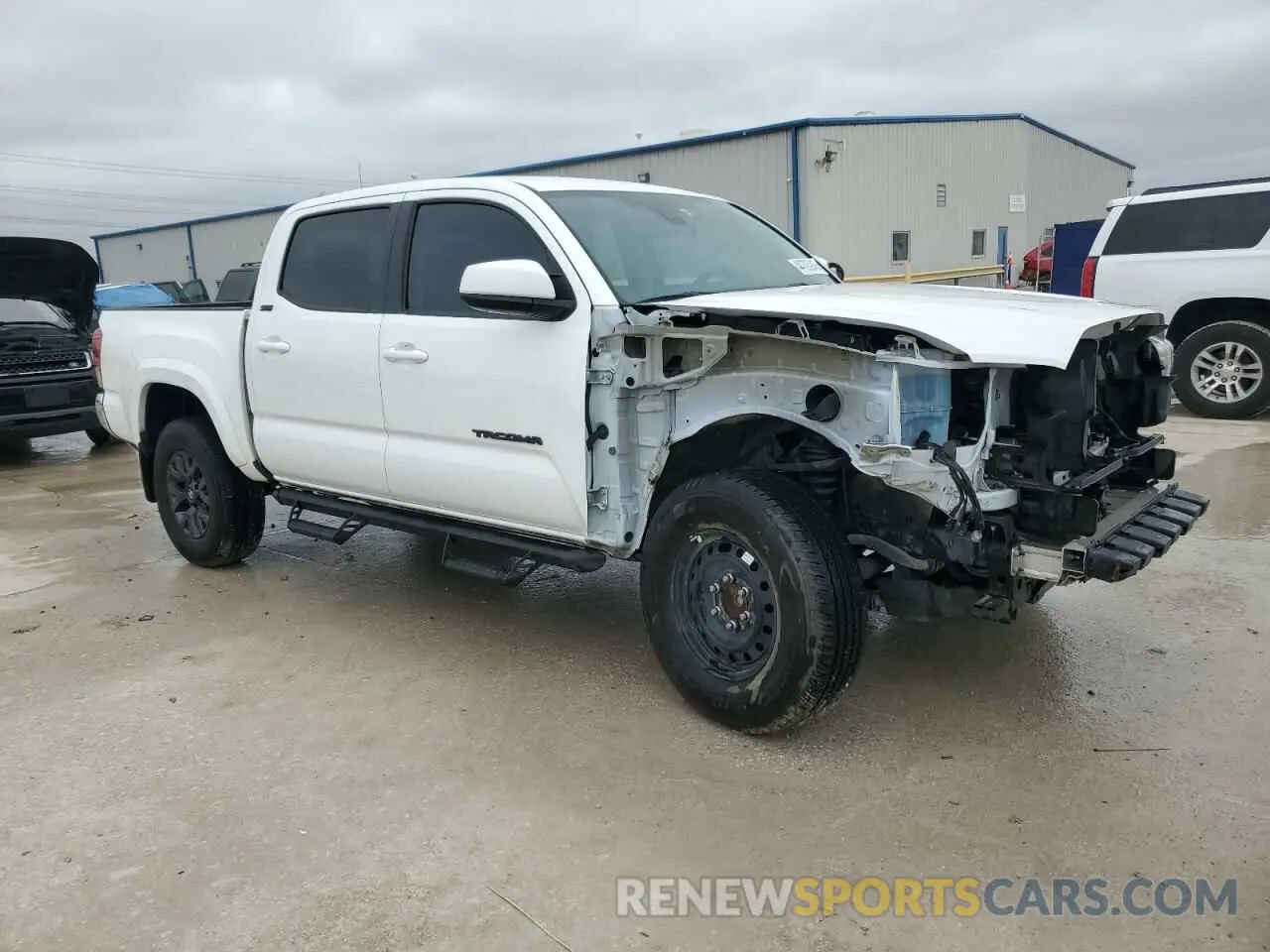 4 fotografías del automóvil dañado 3TMAZ5CN8NM195882 TOYOTA TACOMA 2022