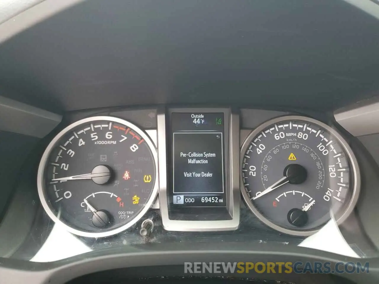 9 fotografías del automóvil dañado 3TMAZ5CN8NM195882 TOYOTA TACOMA 2022
