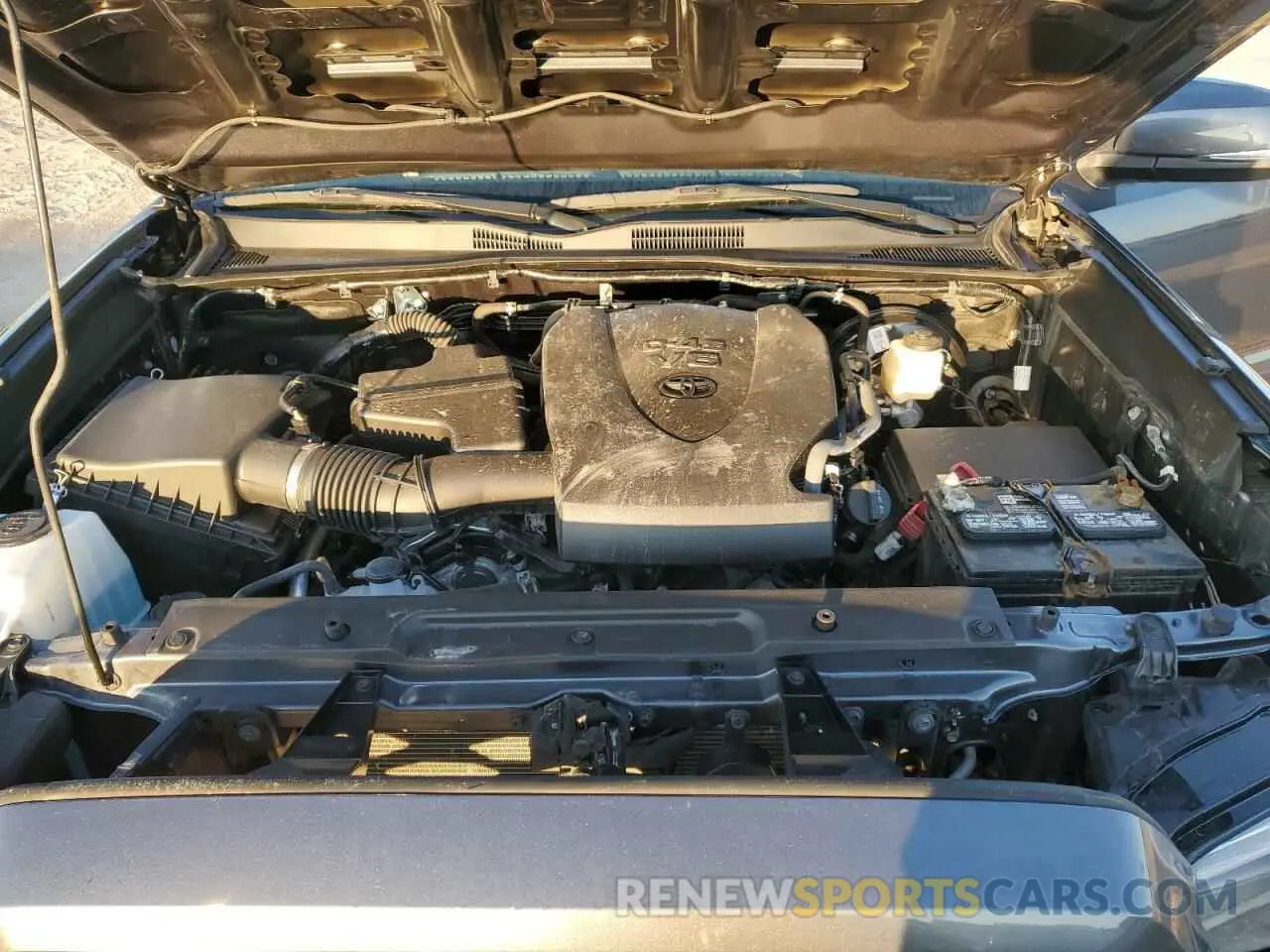 11 fotografías del automóvil dañado 3TMAZ5CN9NM166245 TOYOTA TACOMA 2022