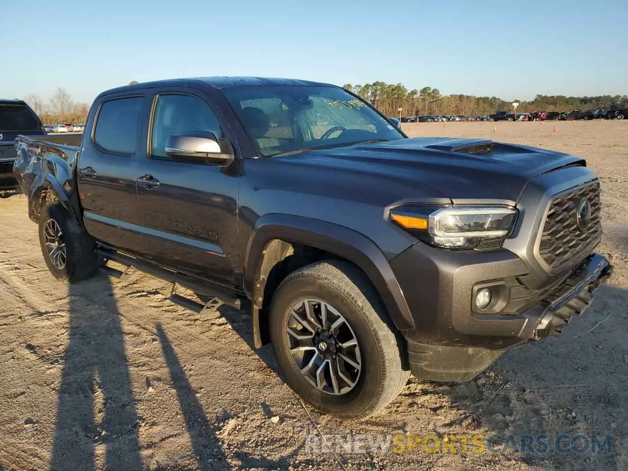 4 fotografías del automóvil dañado 3TMAZ5CN9NM166245 TOYOTA TACOMA 2022