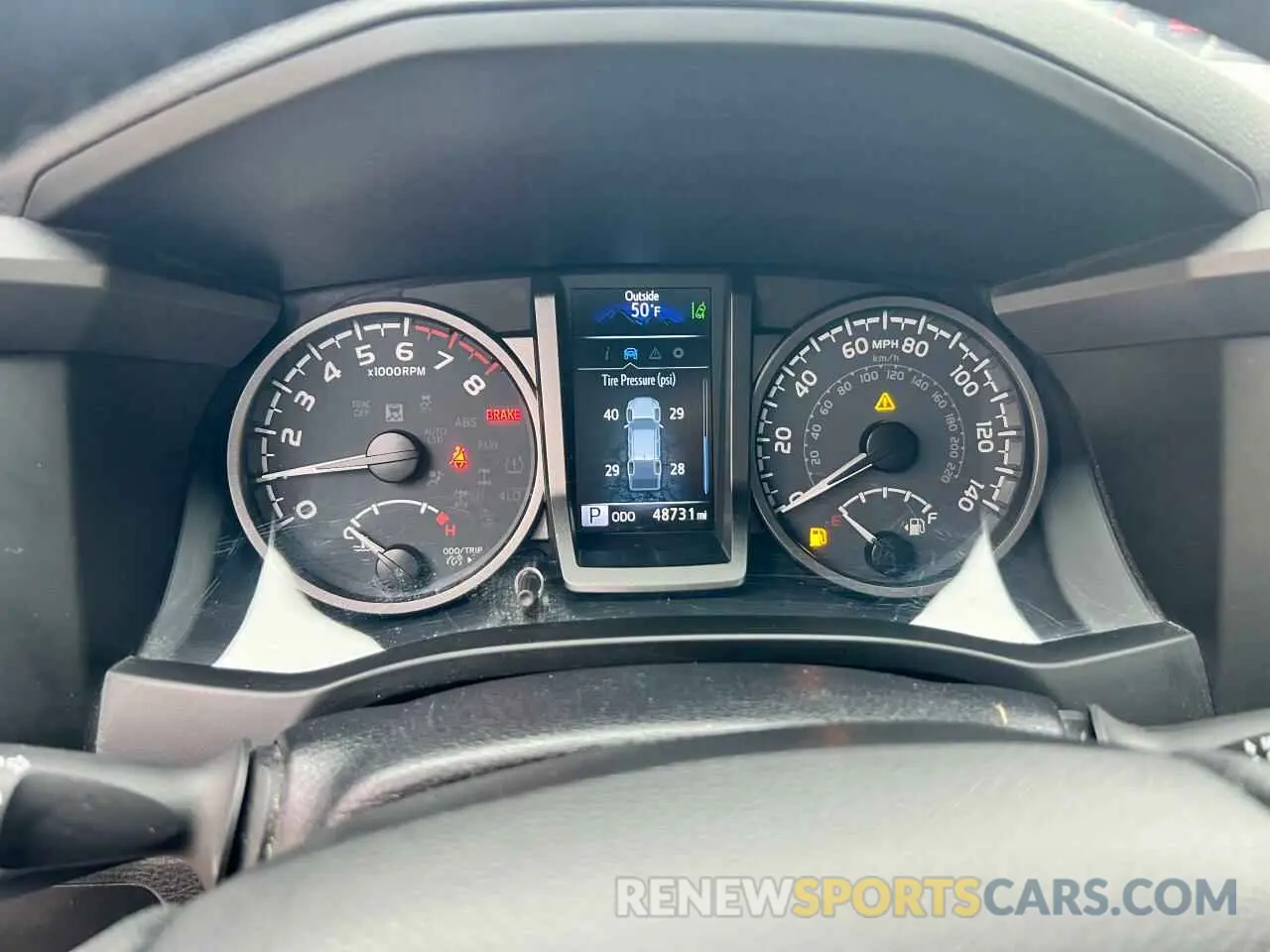 9 fotografías del automóvil dañado 3TMAZ5CN9NM166245 TOYOTA TACOMA 2022