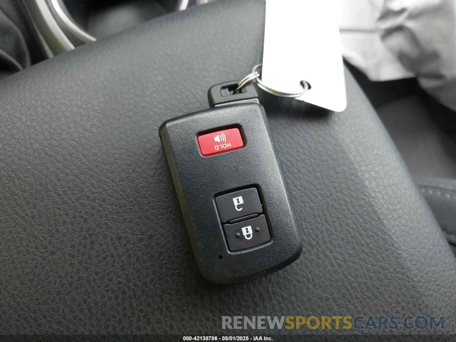 11 fotografías del automóvil dañado 3TMAZ5CN9NM175995 TOYOTA TACOMA 2022