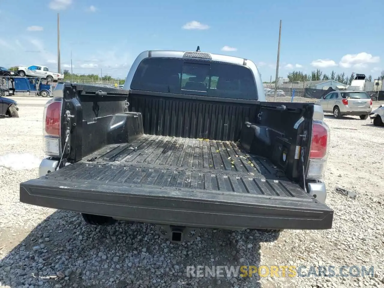 6 fotografías del automóvil dañado 3TMAZ5CN9NM178766 TOYOTA TACOMA 2022