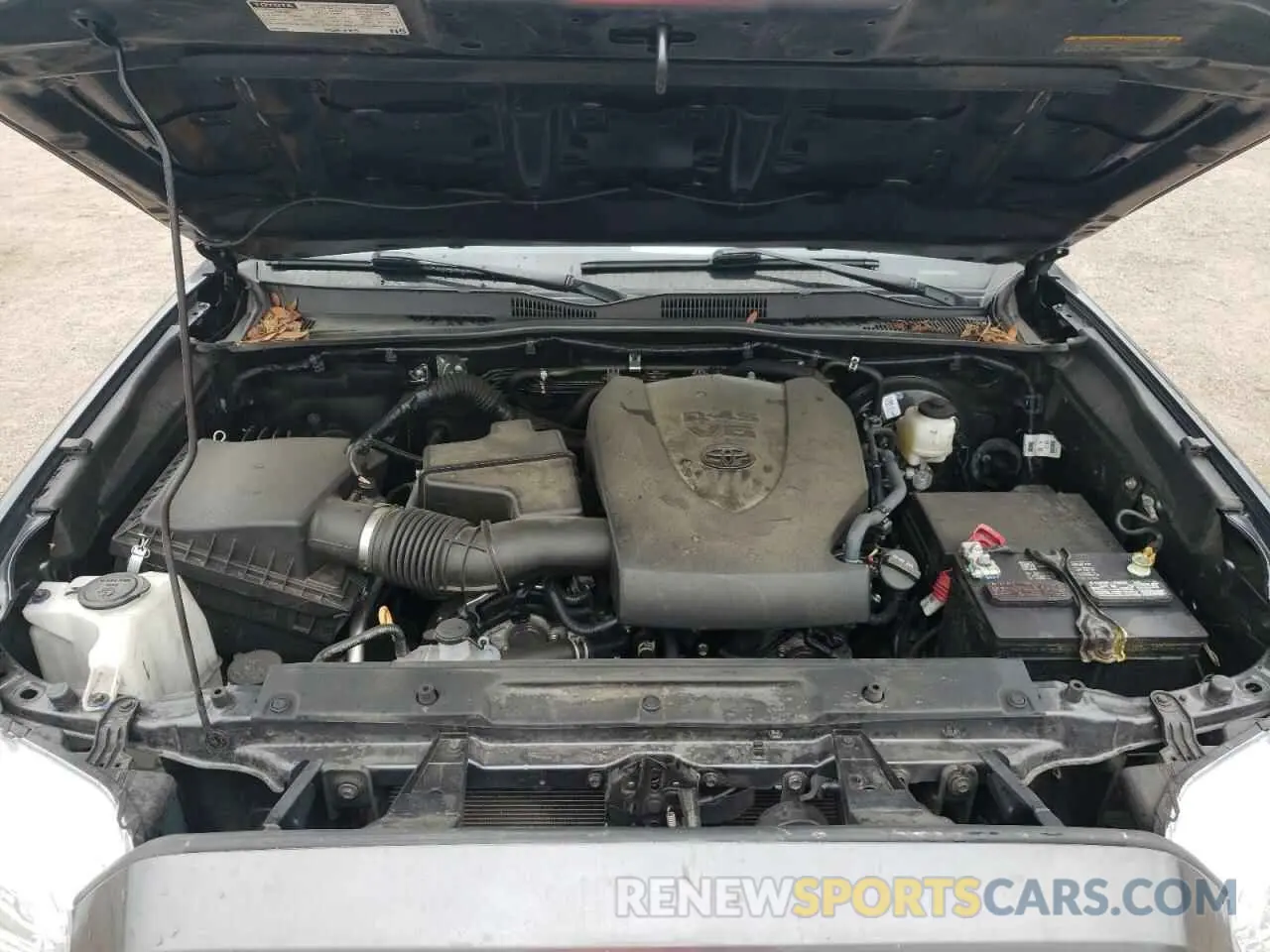 11 fotografías del automóvil dañado 3TMAZ5CN9NM180310 TOYOTA TACOMA 2022