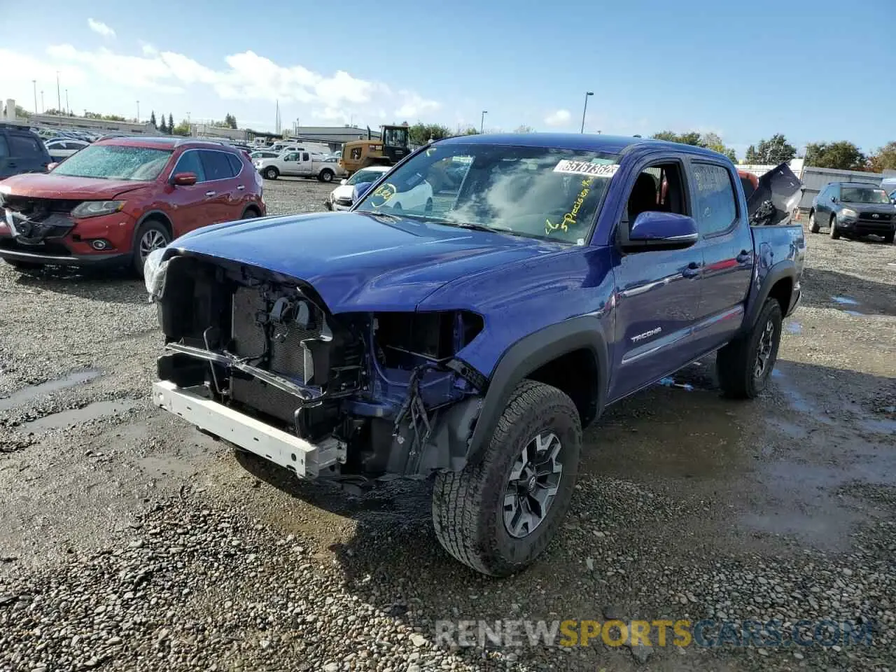 2 fotografías del automóvil dañado 3TMAZ5CNXNM160535 TOYOTA TACOMA 2022