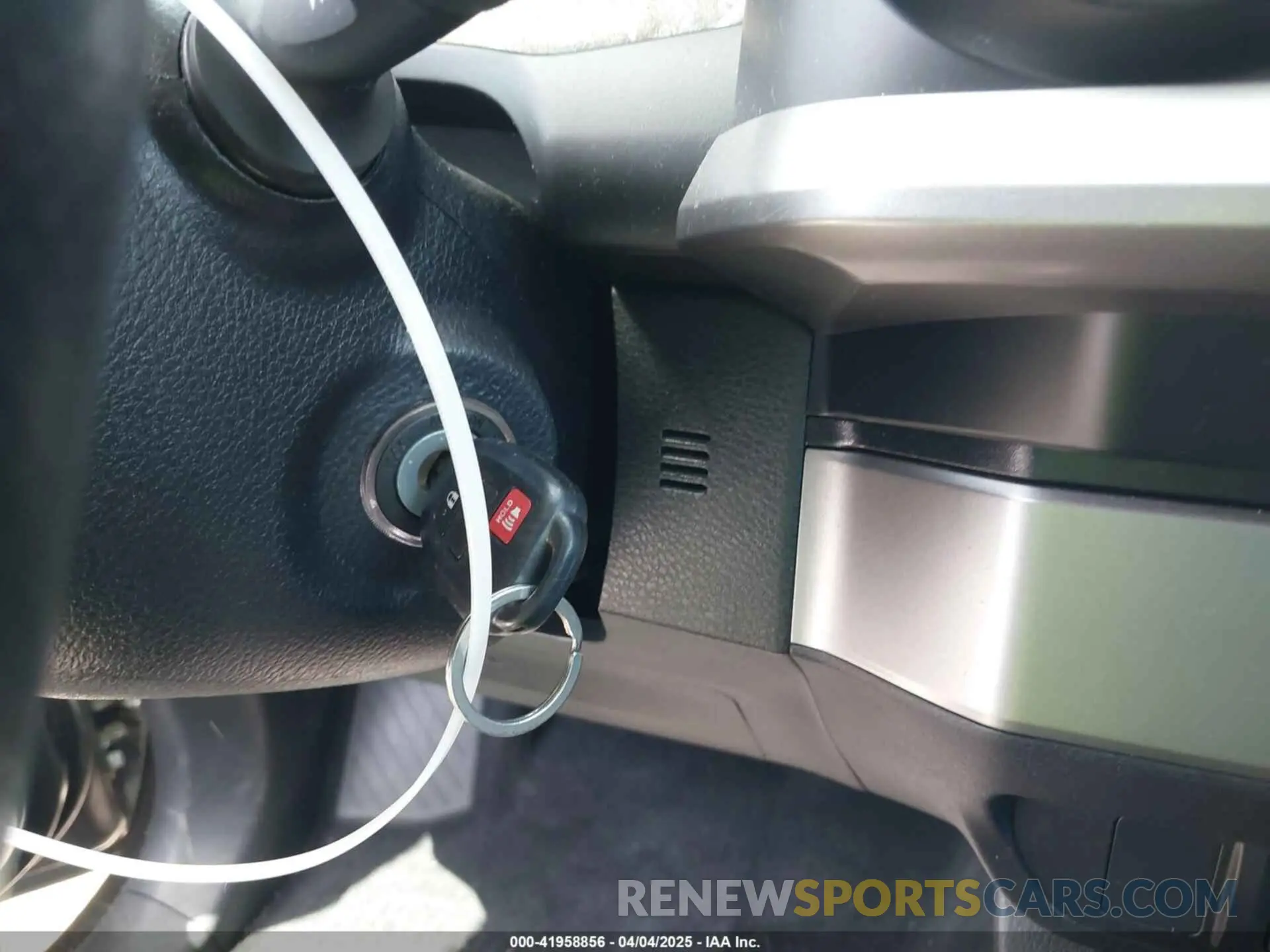 11 fotografías del automóvil dañado 3TMAZ5CNXNM166951 TOYOTA TACOMA 2022