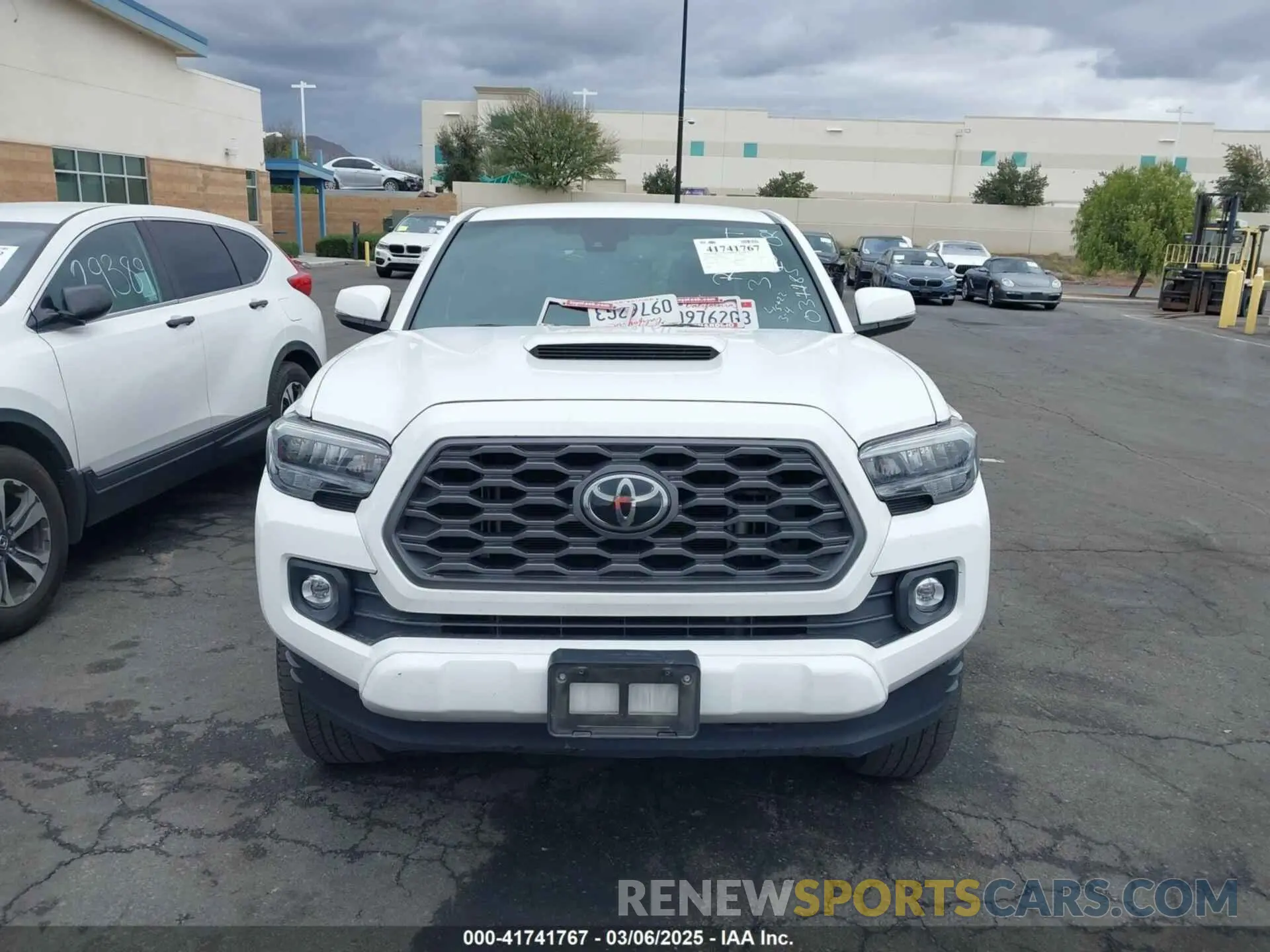 13 fotografías del automóvil dañado 3TMBZ5DN1NM034485 TOYOTA TACOMA 2022