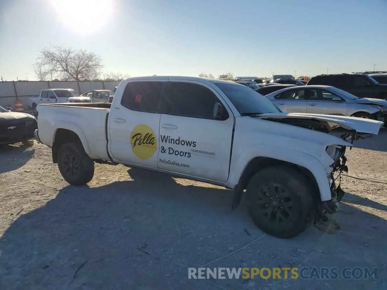 4 fotografías del automóvil dañado 3TMBZ5DN2NM037282 TOYOTA TACOMA 2022